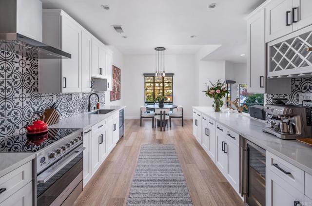 Building Photo - 2630 Pirineos Way