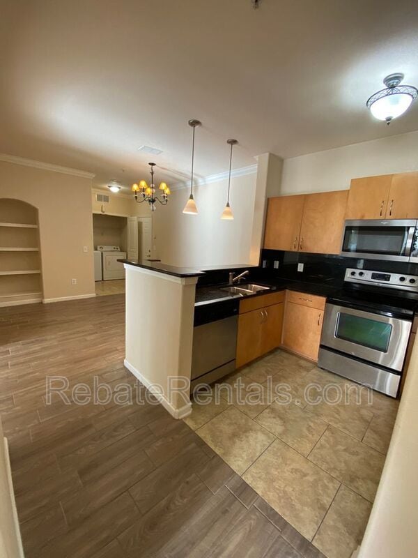 Building Photo - 8290 Gate Pkwy W