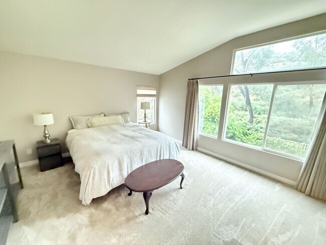 Building Photo - Spacious 4-Bedroom Home with Solar and Luxury Amenities in Northpark!