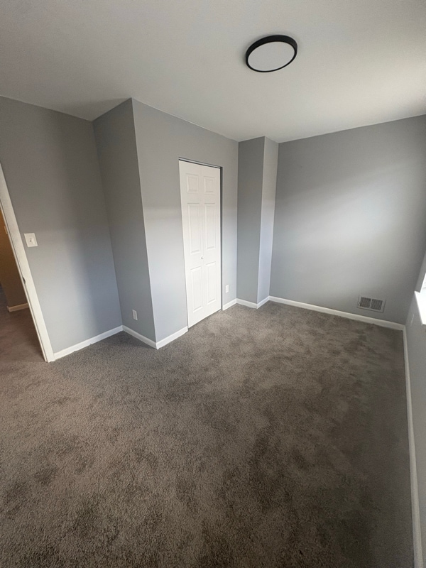 Building Photo - 1520 Argyle Ave