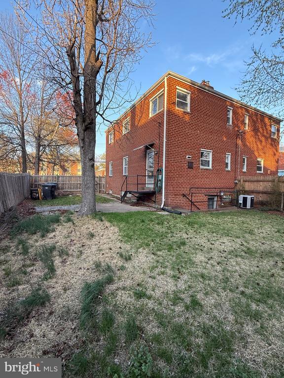 Building Photo - 5390 Taney Ave