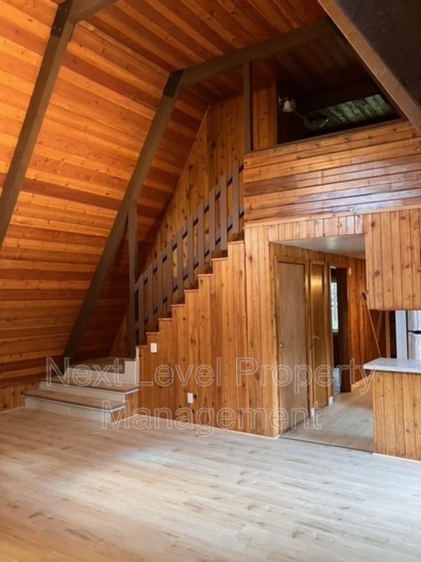 Building Photo - 216 Lake Blaine Dr