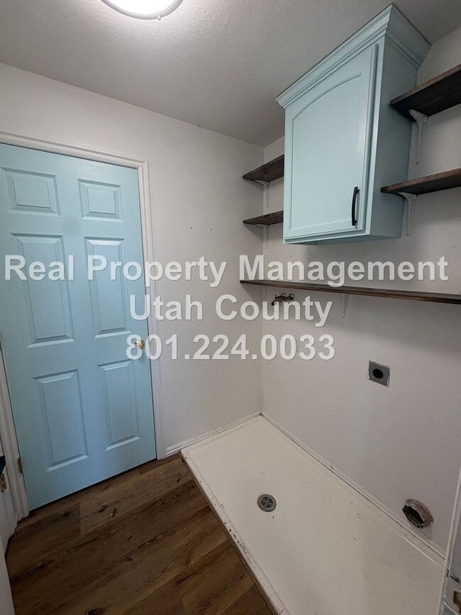 Building Photo - 2120 W 2120 N