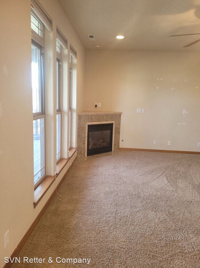 Building Photo - 2 br, 2 bath House - 3121 W 30th Ave, A-102