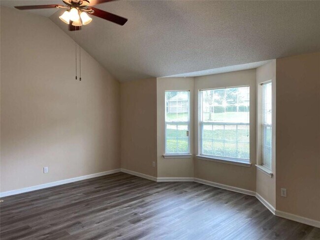 Building Photo - 4553 Era Trce