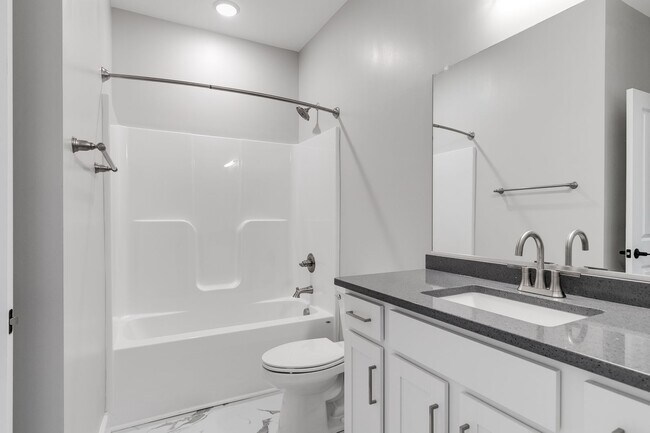 Building Photo - 1127 N 29th St