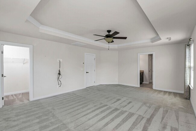 Building Photo - 217 Golden Fluke Dr