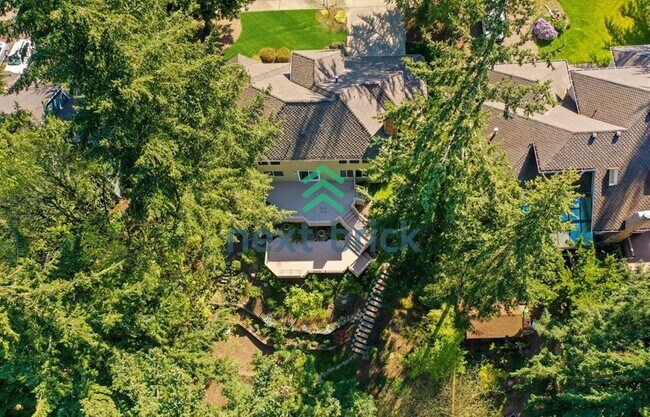 Building Photo - Beautiful 4-Bedroom Home with Spacious Yard in a Quiet Cul-de-Sac