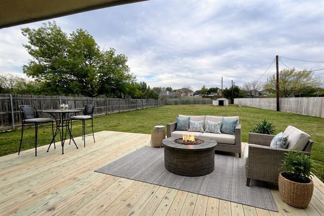 Building Photo - 216 Freedom Ln