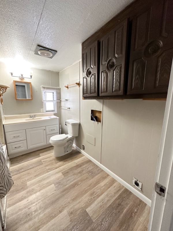 Building Photo - 214 Old Hwy Rd