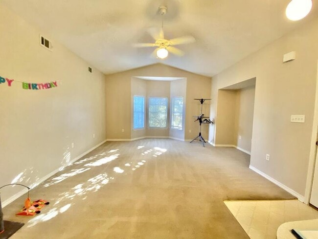 Building Photo - 1501 Partin Dr N