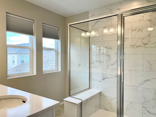 Building Photo - Built in 2021- Stunning 5 Bedroom 4 bath H...