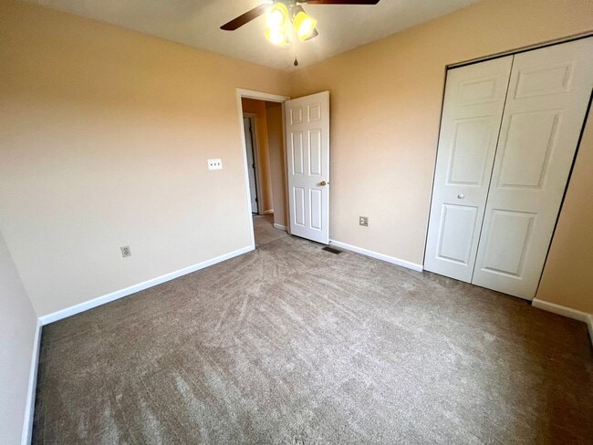 Building Photo - Cranberry Township - 3 Bedroom 2.5 Bathroo...