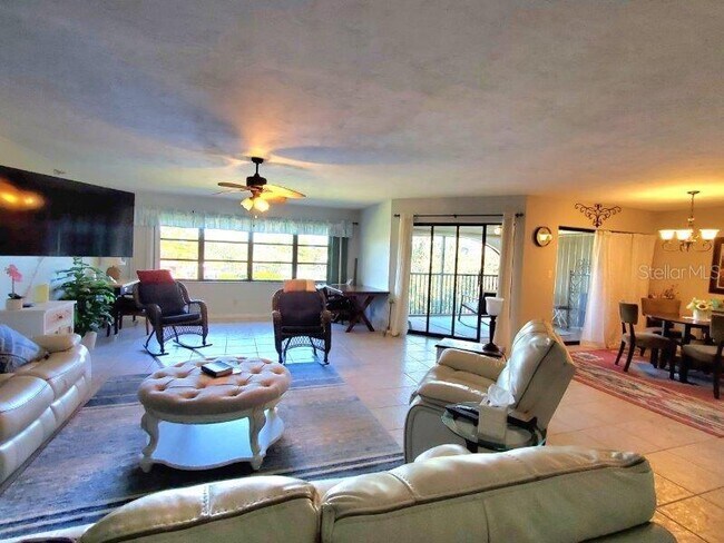 Building Photo - 23465 Harbor View Rd