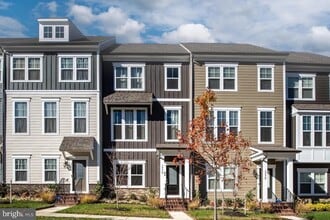 Building Photo - 1778 Hickory Wds Rd