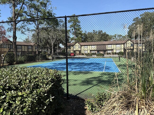 Building Photo - 4812 Windrush Ln