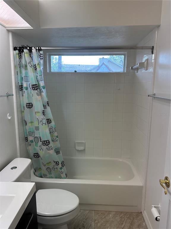 Building Photo - 1435 NW 100th Terrace