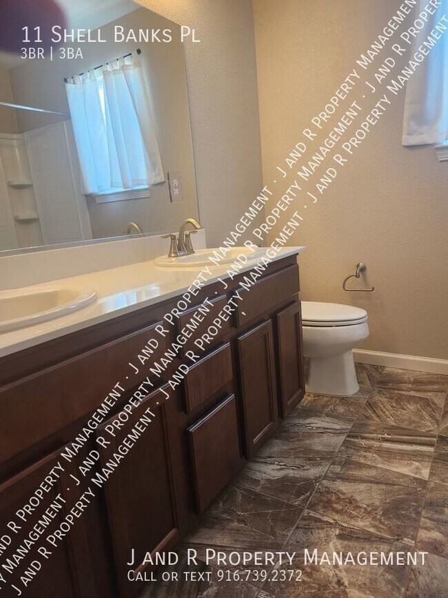 Building Photo - 11 Shell Banks Pl