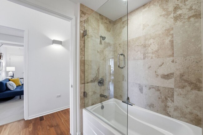 Building Photo - Luxury Corner Unit with Panoramic Mountain Views at Optima Camelview!