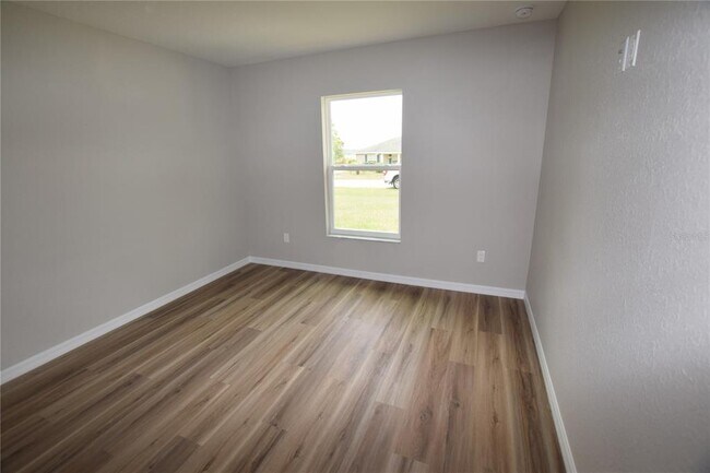 Building Photo - 21 Olive Cir