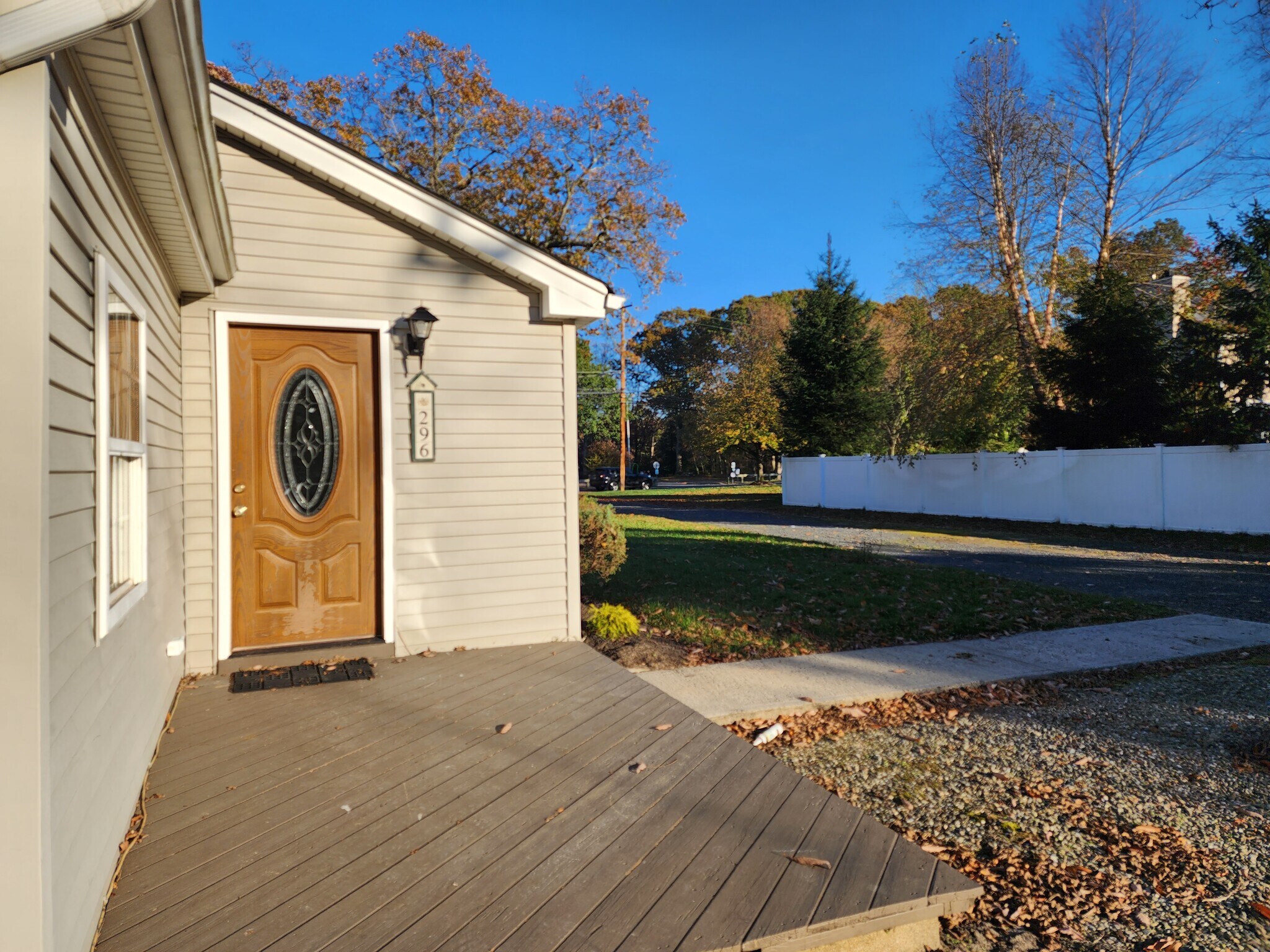 Building Photo - 296 Hockhockson