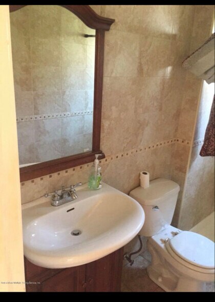 Building Photo - 0 Carteret St