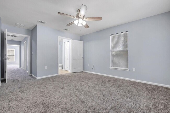 Building Photo - 2400 Fred Smith Rd