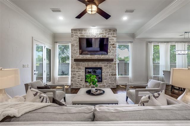 Building Photo - 5744 Cadence Ln