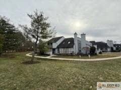 Building Photo - 44 Wisteria Ct