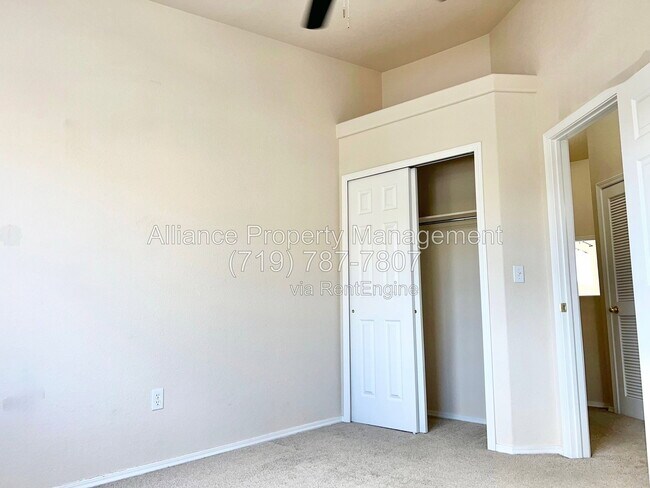 Building Photo - 3836 Packers Point