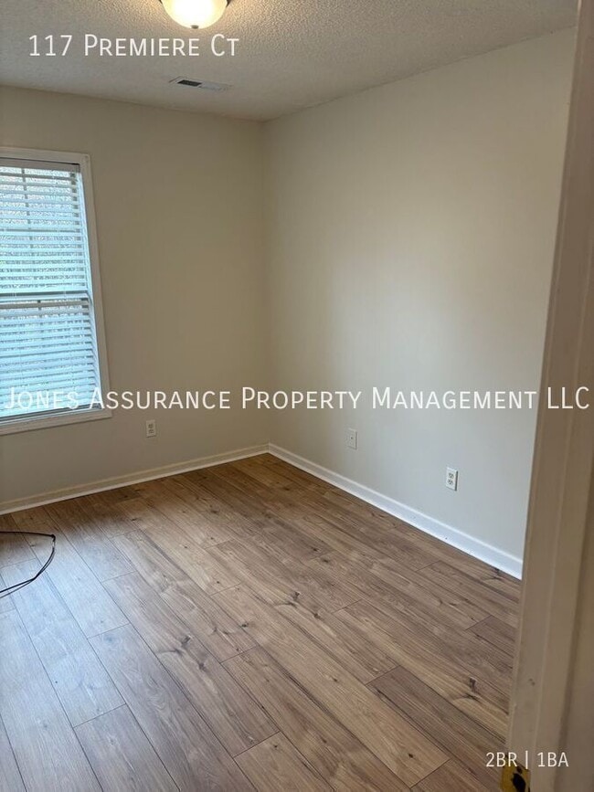 Building Photo - 117 Premiere Ct