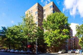 Building Photo - The Parker