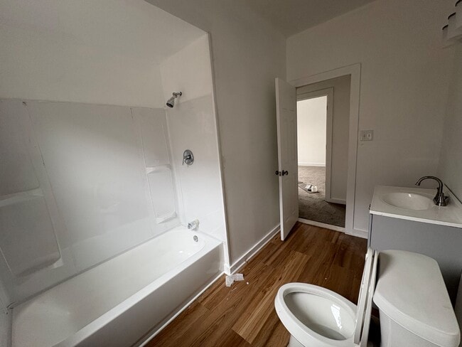 Building Photo - 3317 Webb St