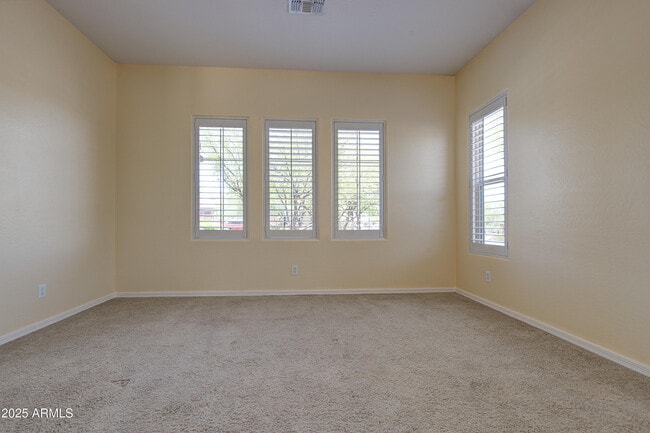 Building Photo - 2222 W Morse Ct