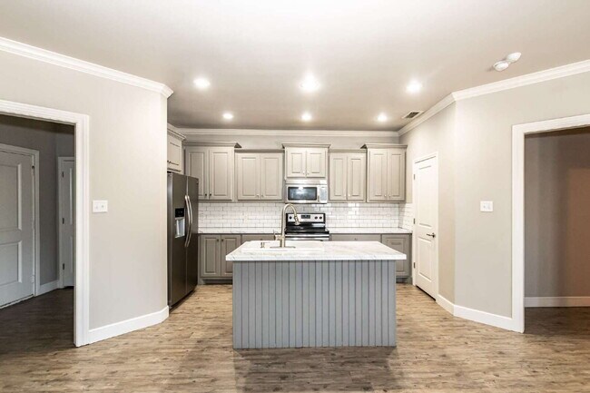 Building Photo - Cute Duplex in South Lubbock