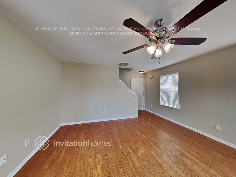 Building Photo - 5870 Ridge Stone Way