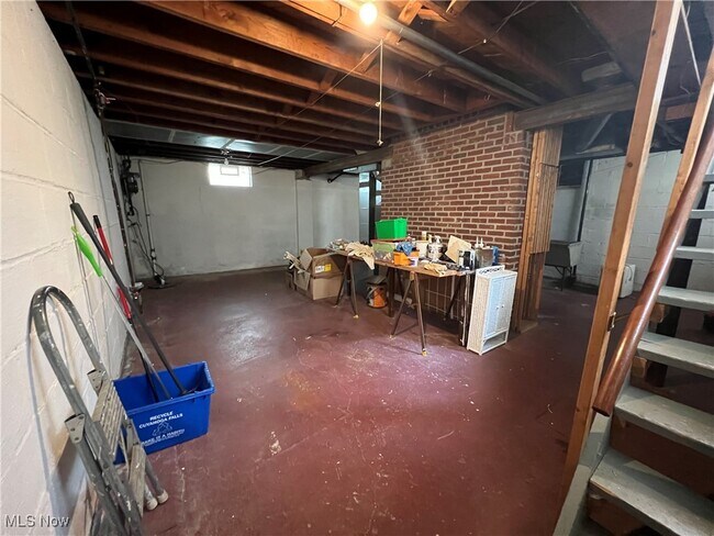 Building Photo - 2473 17th St