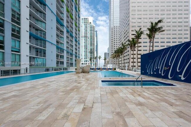 Building Photo - 325 S Biscayne Blvd