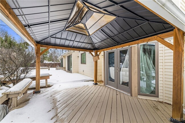 Building Photo - 66 Windsong Ct