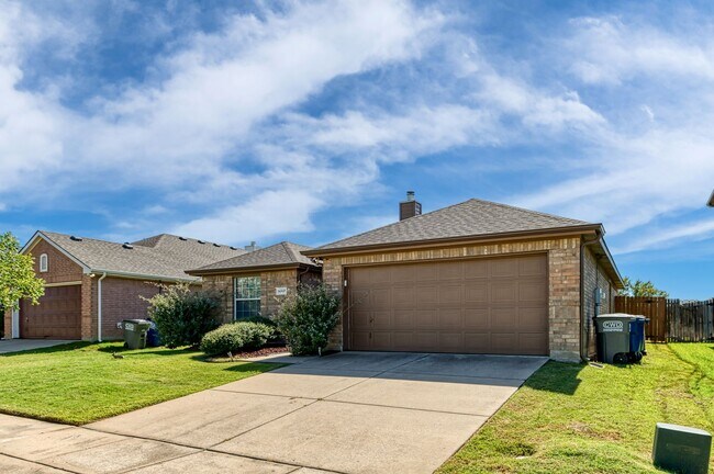 Building Photo - 14617 Eaglemont Dr
