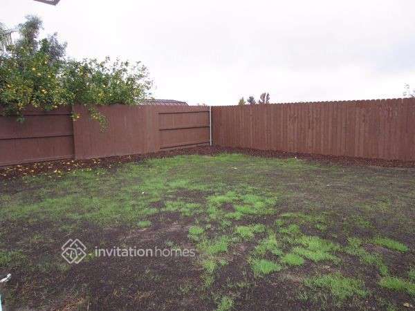 Building Photo - 13921 Pheasant Knoll Ln