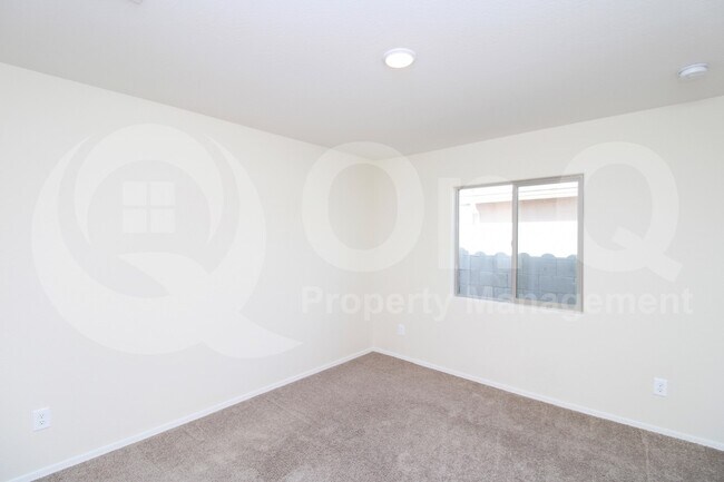 Building Photo - 2573 N Mcdonald Ln