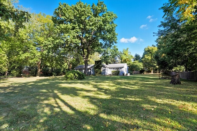 Building Photo - 2922 E Smoky Row