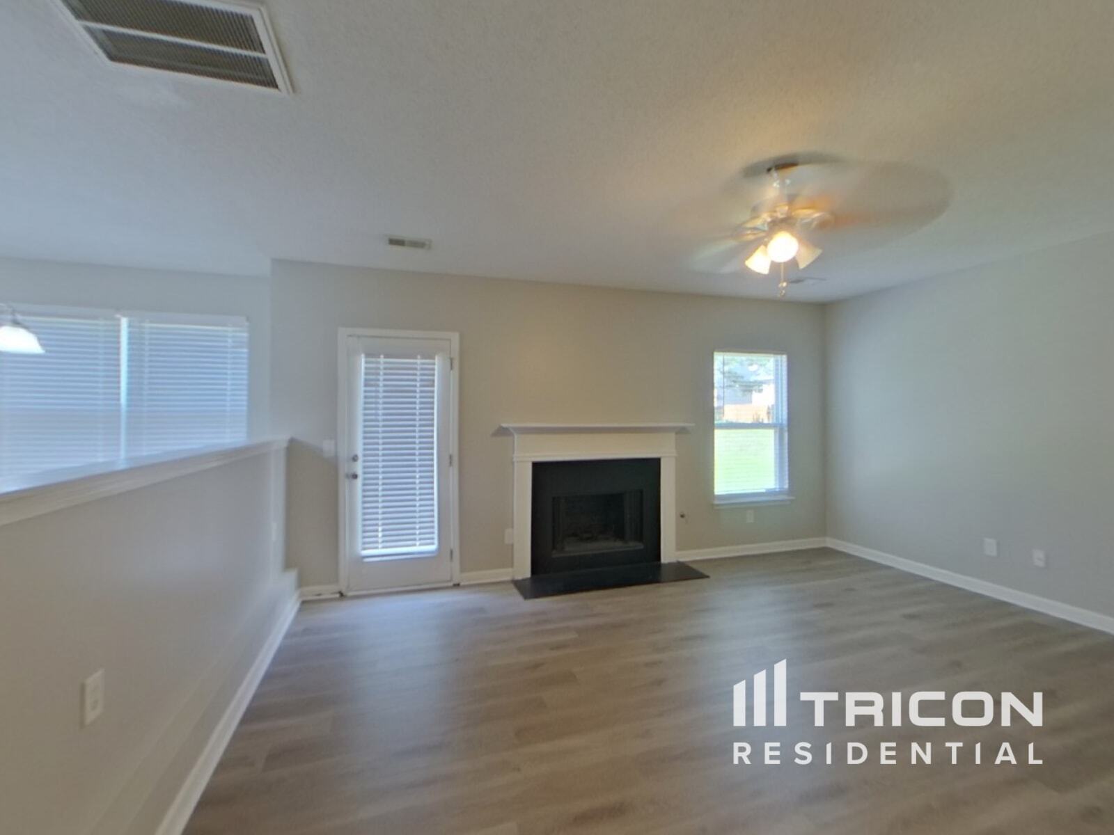 Building Photo - 3802 Rosebud Park Dr