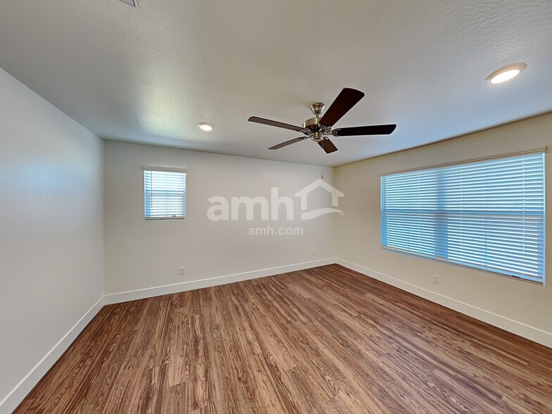 Building Photo - 21595 S 231st Way