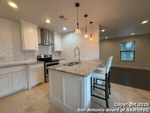 Building Photo - 2811 Woodbury Dr