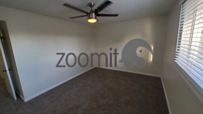 Building Photo - COOMING SOON! Beautifully upgraded house located in the vibrant city of Tempe, AZ