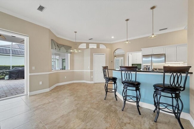 Building Photo - 11709 Clubhouse Dr