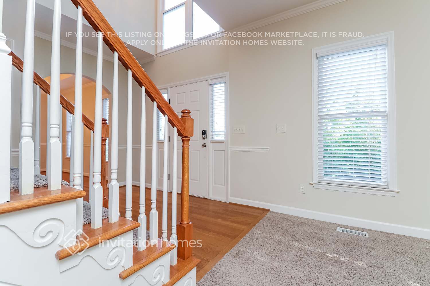 Building Photo - 3700 Turret Ct NE