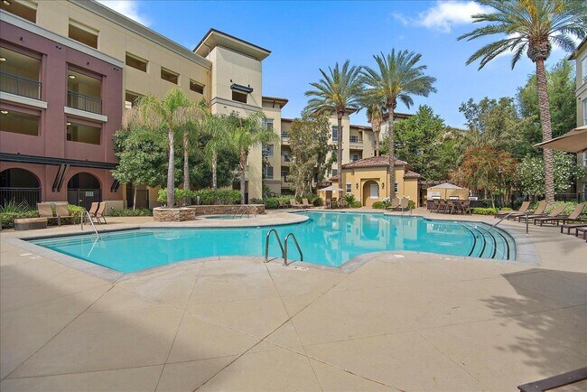 Building Photo - 24535 Town Center Dr